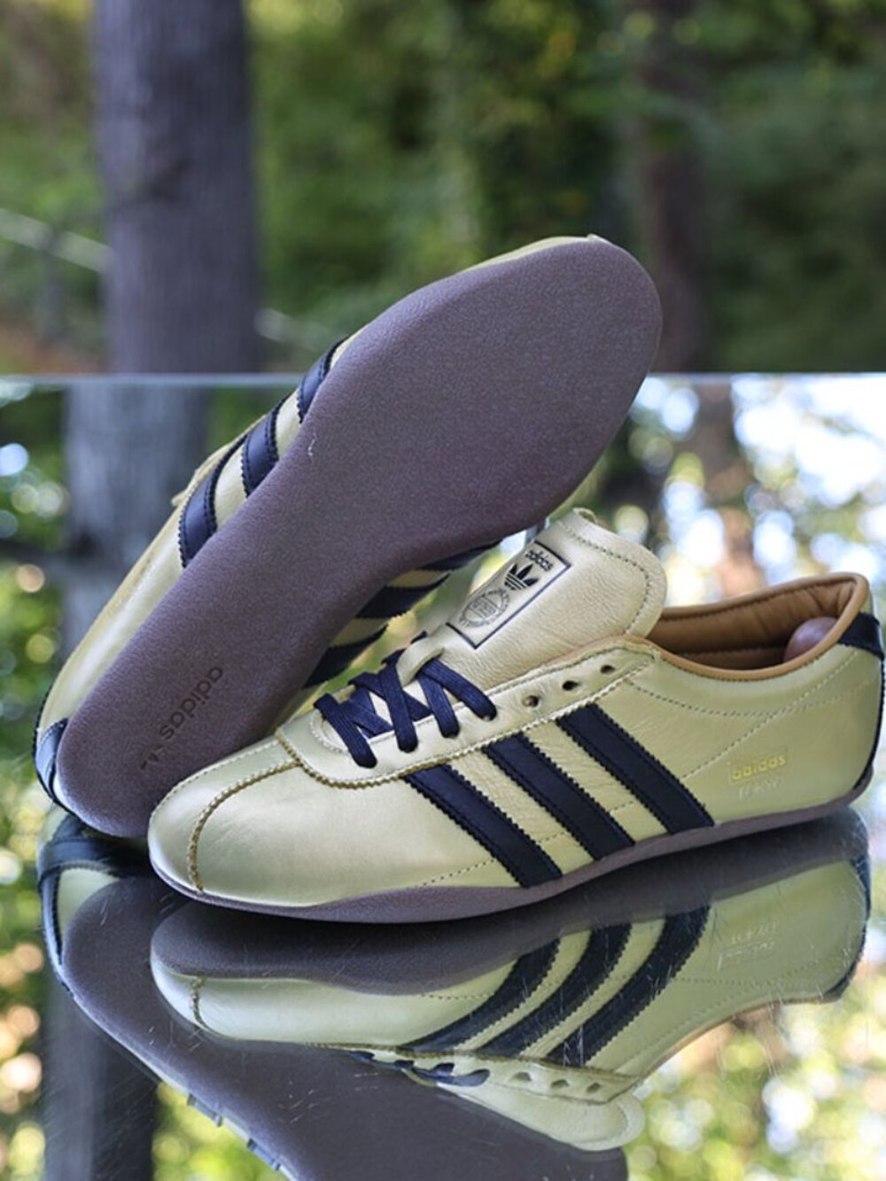 Adidas Tokyo Gold Metallic Black - Picture 4 of 14
